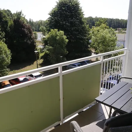 H2o 아파트호텔 잘라카로쉬