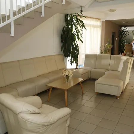 Aparthotel H2o